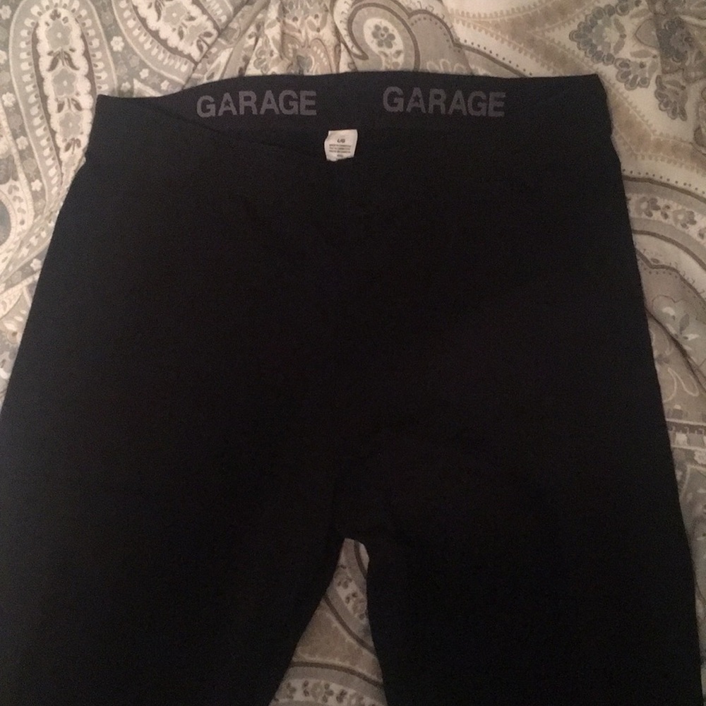 BLACK HIGH WAISTED LEGGINGS✨